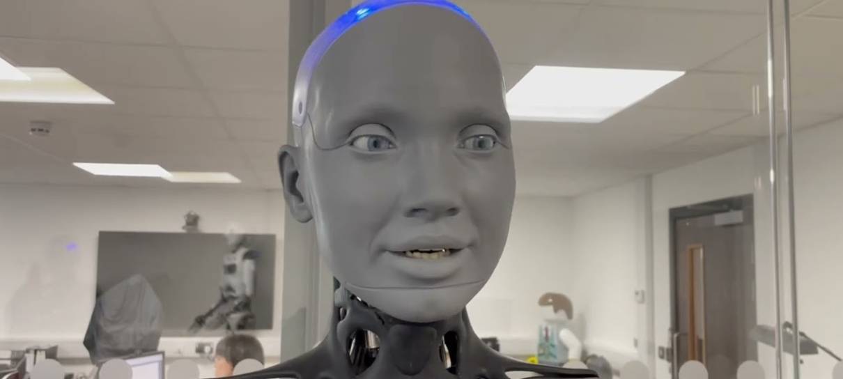 Robô Ameca usa ChatGPT para simular emoções em vídeo impressionante