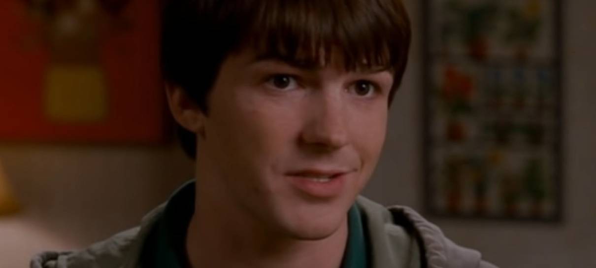 Drake Bell comenta suposto desaparecimento: "esqueci o celular"