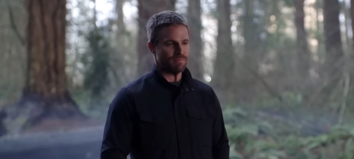 Prévia da série The Flash mostra retorno de Stephen Amell