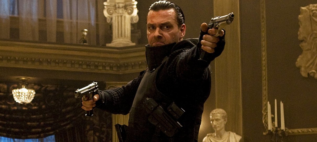 Ator das franquias Marvel e Star Wars, Ray Stevenson morre aos 58