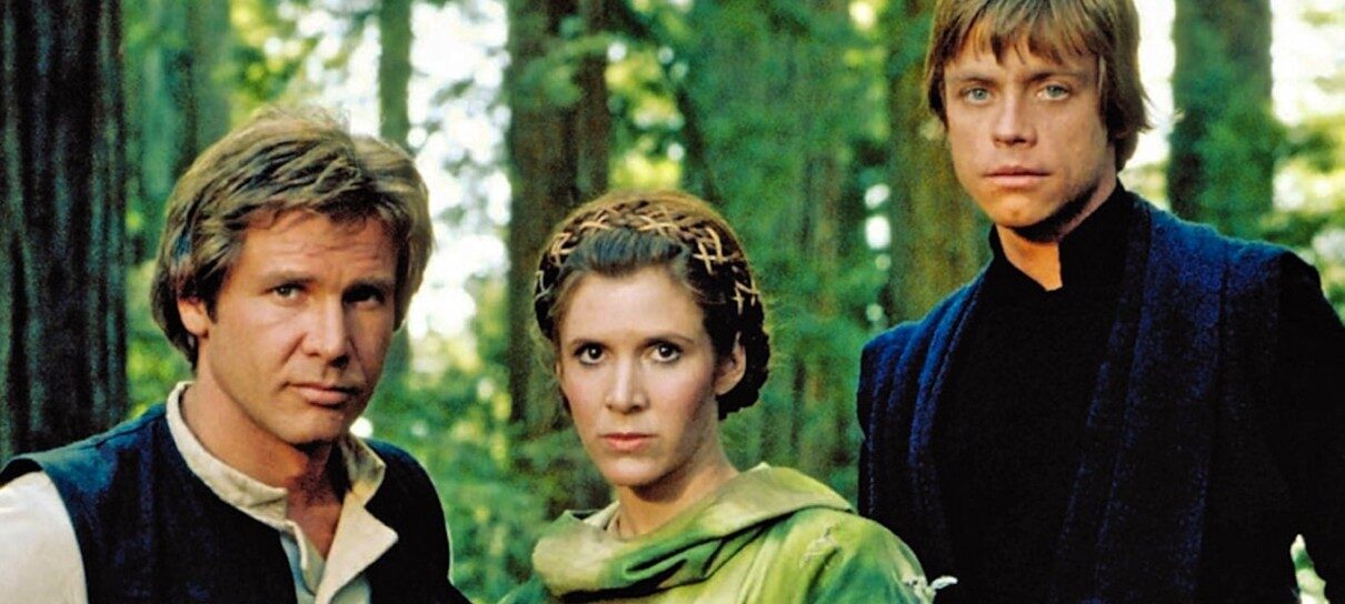 Assistir a Star Wars: Os Últimos Jedi (Episódio VIII)