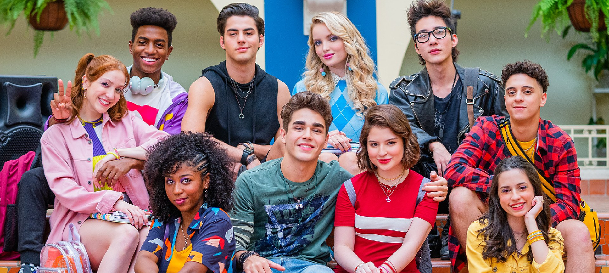 Turma da Mônica Jovem revela elenco completo com foto inédita