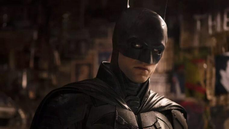Gravações de Batman 2 são adiadas por greve de roteiristas