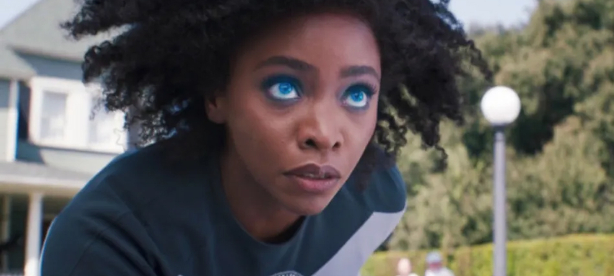 Colecionável de As Marvels confirma nome heroico de Monica Rambeau