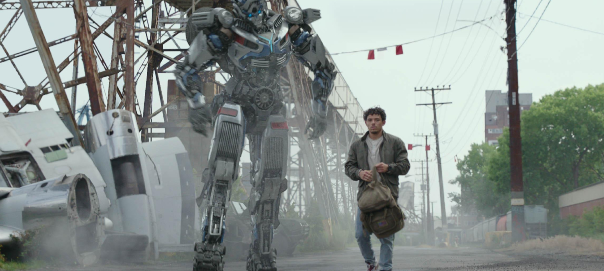 Anthony Ramos quase se queimou nas gravações do novo Transformers