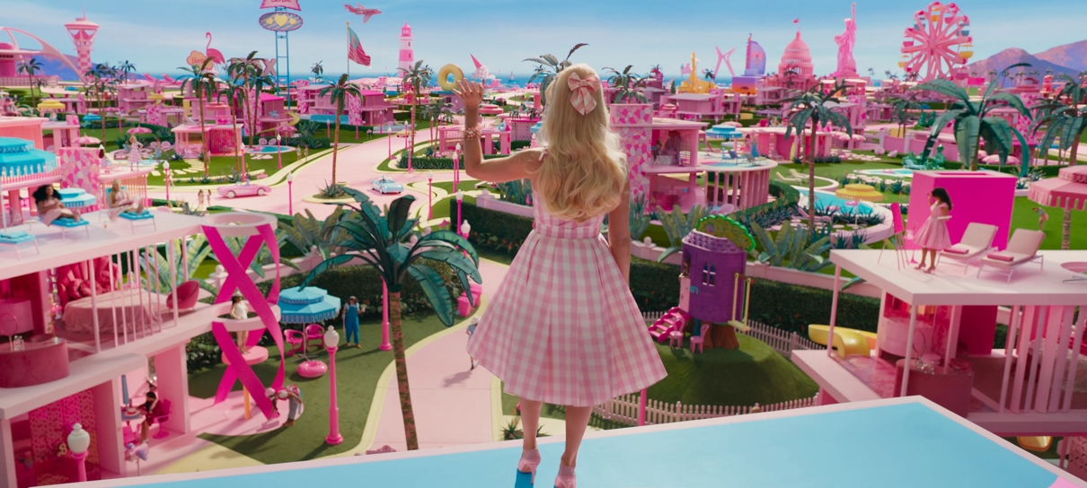 Roteirista comenta versão cancelada do live-action de Barbie na Sony