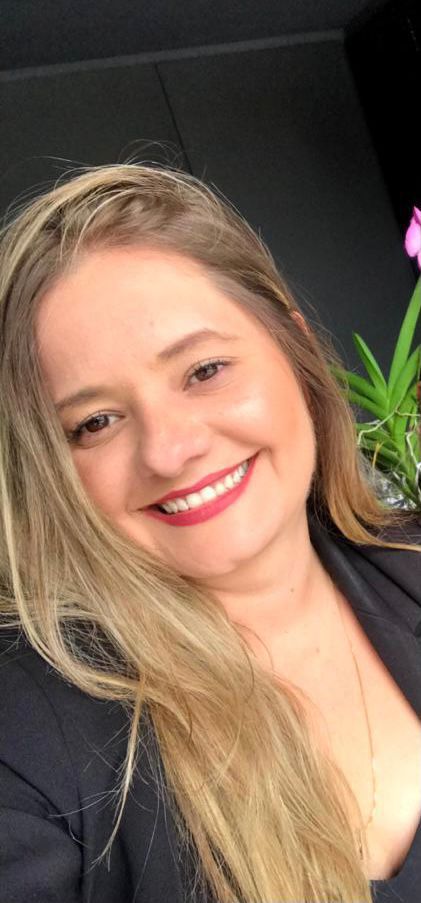 Izabela Arantes