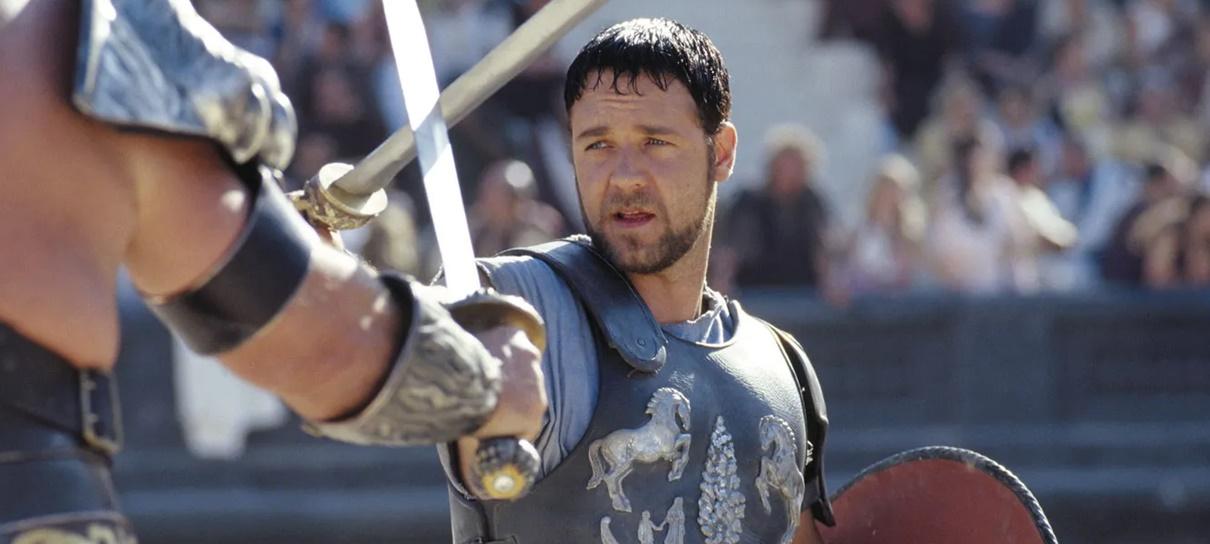 Russell Crowe reclama de perguntas sobre Gladiador 2: "Nem estou nele"