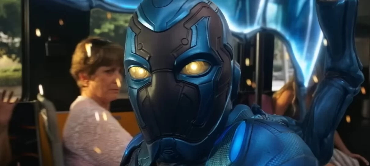 Astro de Besouro Azul não liga para críticas sobre piada com Batman
