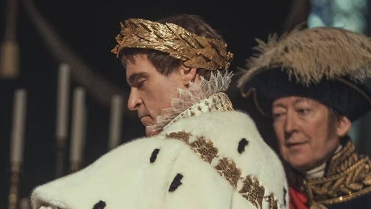 Napoleão, filme de Ridley Scott com Joaquin Phoenix, ganha nova imagem