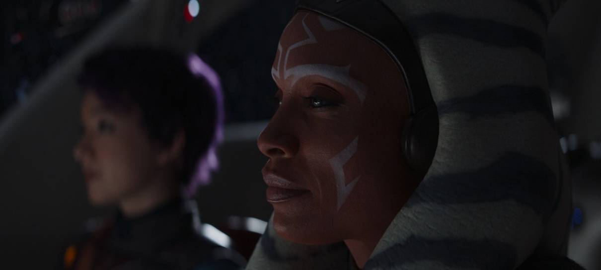 Ahsoka e Sabine estão em apuros em cena do terceiro episódio