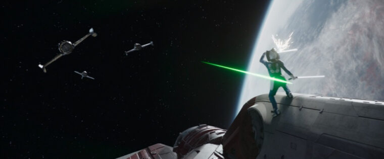 Ahsoka prestes a derrubar uma nave com seus Sabres de Luz (LucasFilm/Reprodução)