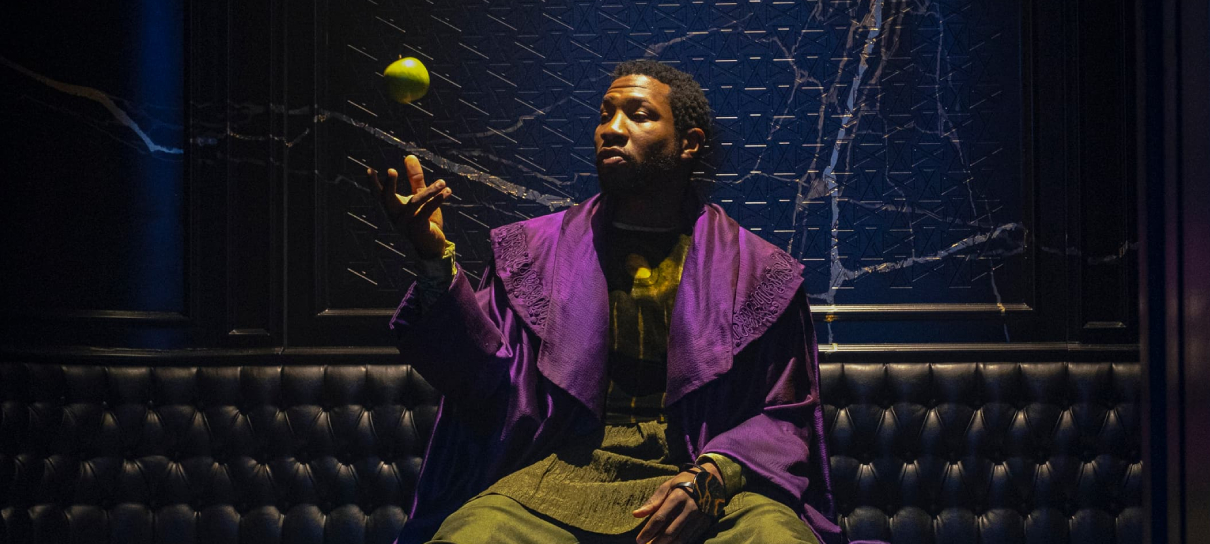 Julgamento de Jonathan Majors volta a ser adiado
