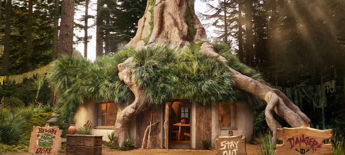 Pântano do Shrek vira Airbnb com hospedagem gratuita