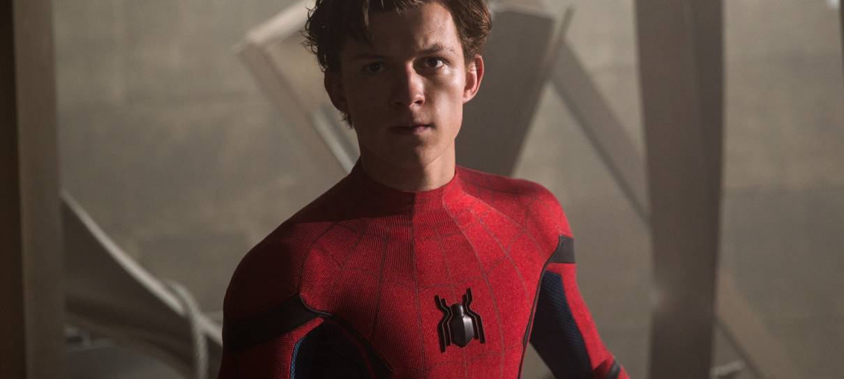 Marvel dá a melhor resposta para erro de cronologia de Homem-Aranha