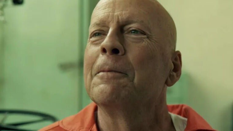 Filha de Bruce Willis compartilha registro raro com pai durante Ação de Graças