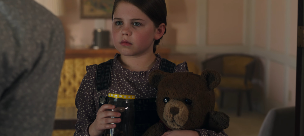 Amigo imaginário traz perigos reais no trailer do horror Imaginary