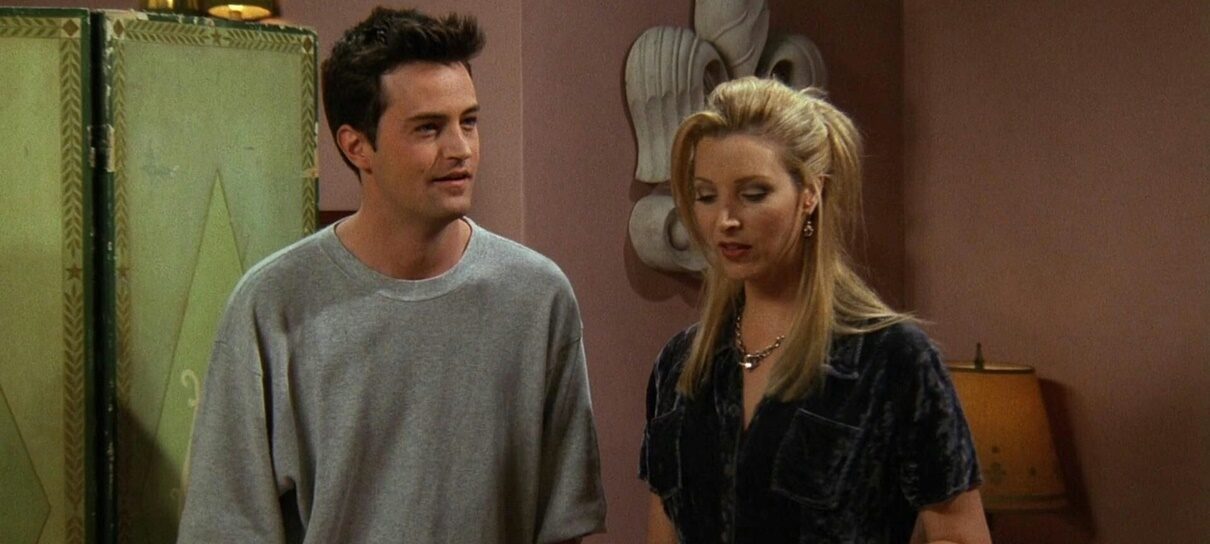 Lisa Kudrow faz homenagem emocionante a Matthew Perry com agradecimentos