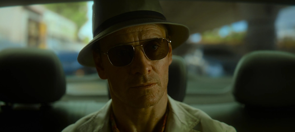 O Assassino, filme de David Fincher com Sophie Charlotte, está disponível na Netflix