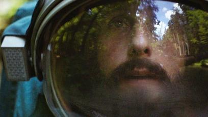 Adam Sandler está perdido no espaço em teaser de O Astronauta