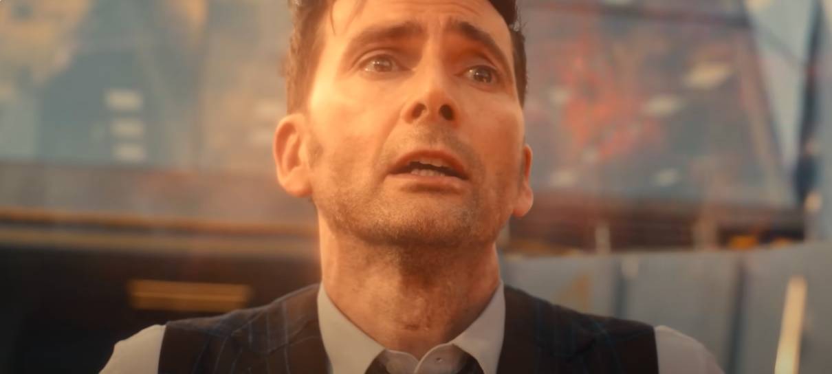 Veja a regeneração e chegada do novo Doutor em Doctor Who