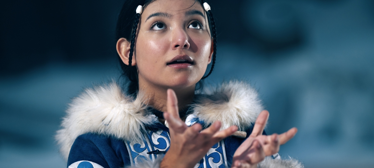 Início da série live-action de Avatar é diferente da animação, diz showrunner