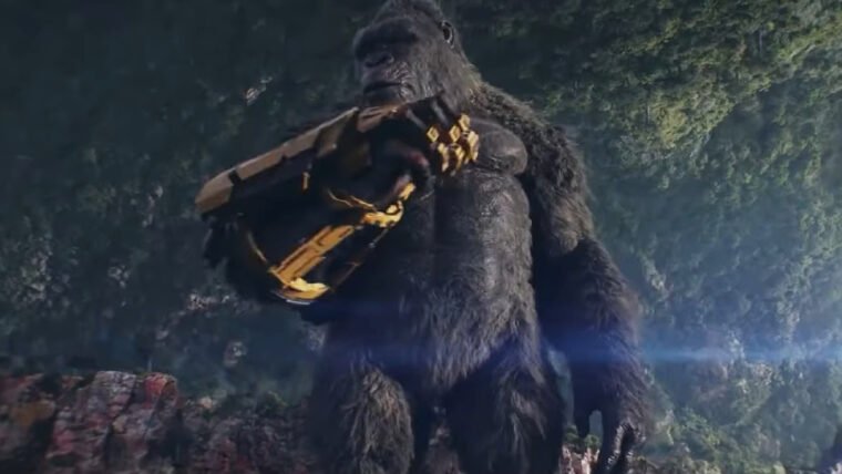 Gorilão ostenta luva mecânica em novo trailer de Godzilla e Kong