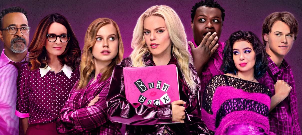 Remake musical de Meninas Malvadas ganha trailer cheio de drama escolar