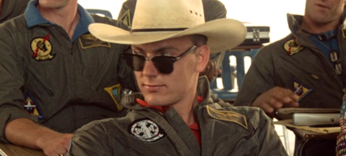 Ator de Top Gun processa Paramount por uso de imagem em Maverick