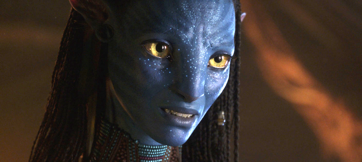 Zoë Saldaña acredita que Avatar será grande legado de James Cameron