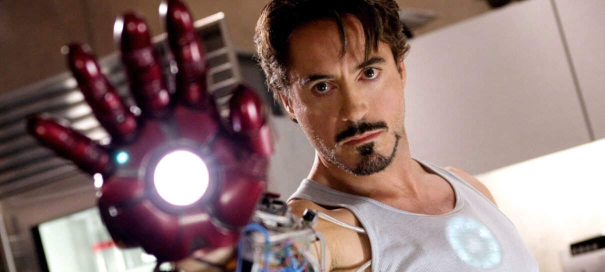 Nolan exalta atuação de Robert Downey Jr. como Homem de Ferro na Marvel