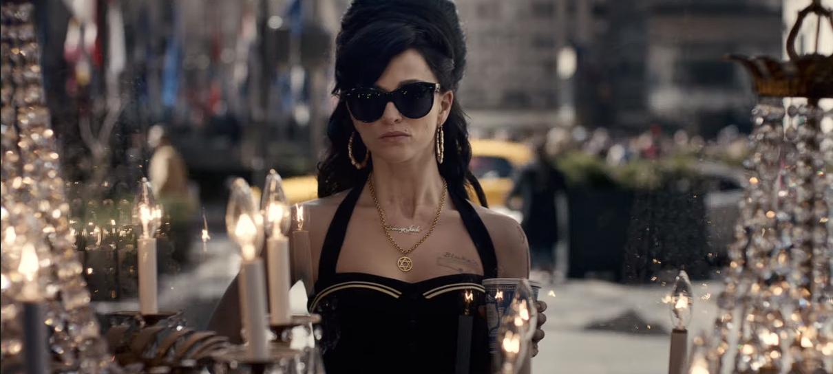 Novo trailer de Back to Black mergulha na vida intensa de Amy Winehouse