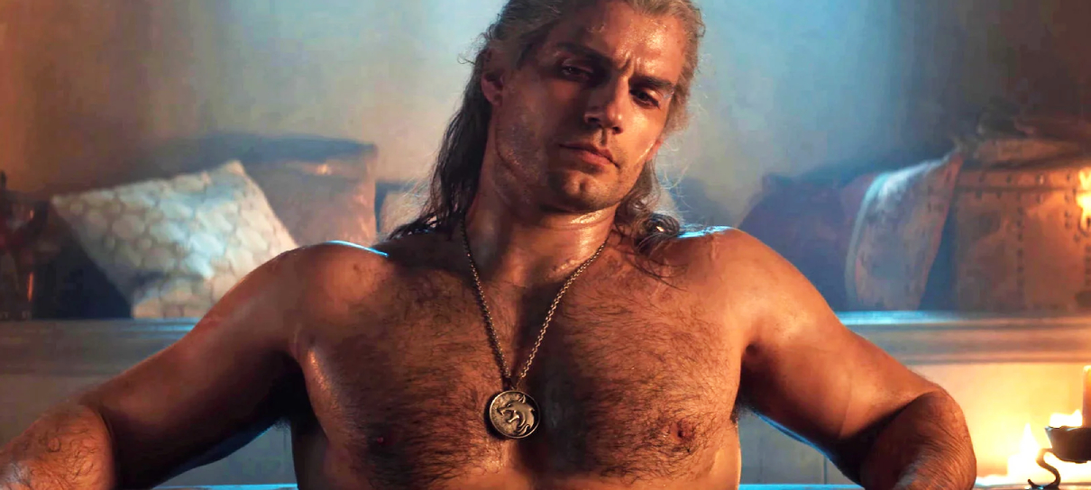 Henry Cavill diz que "não é fã" de cenas de sexo