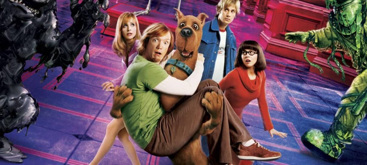 James Gunn celebra 20 anos de Scooby-Doo 2 com fotos do elenco
