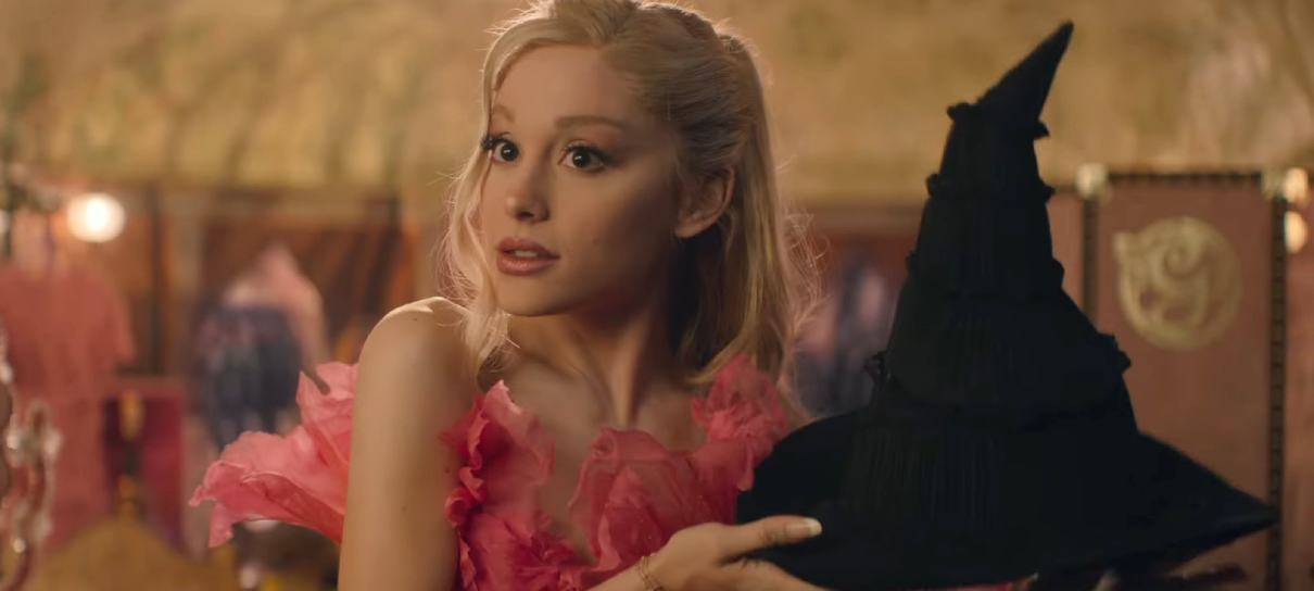Trailer de Wicked traz amizade improvável e tramoias de Oz