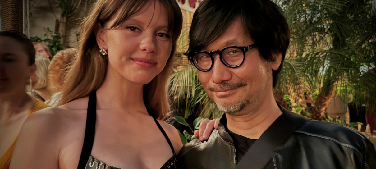 Kojima registra encontro com Mia Goth em evento de MaXXXine
