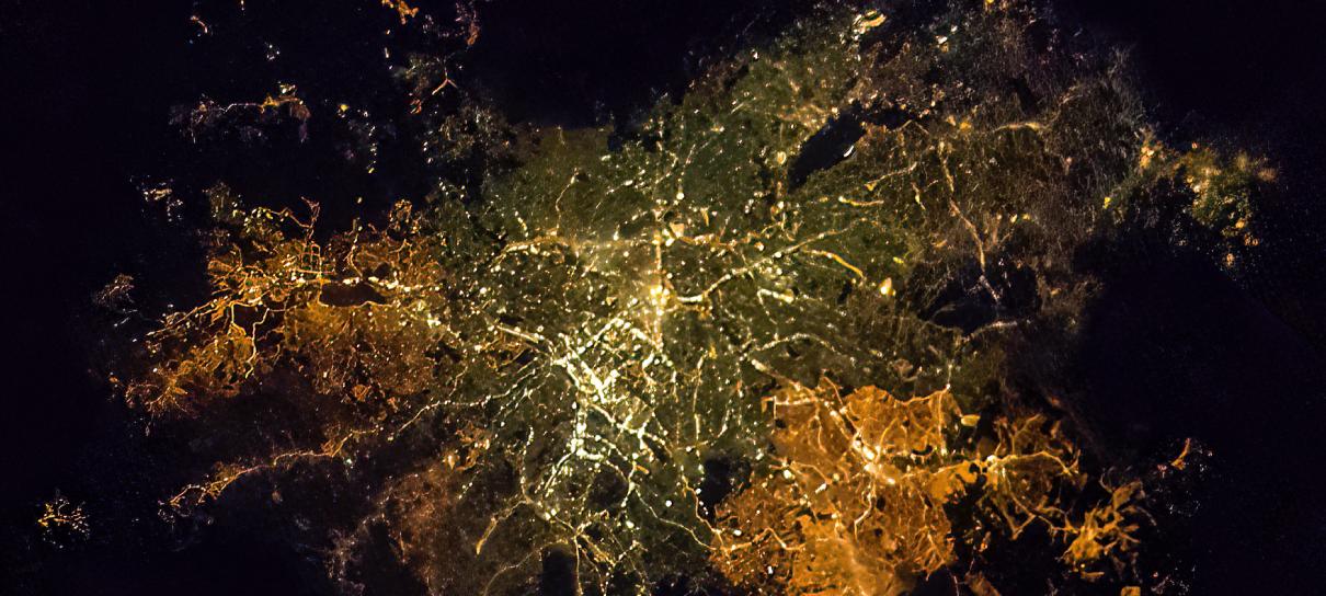 Foto mostra cidade de São Paulo vista da Estação Espacial Internacional