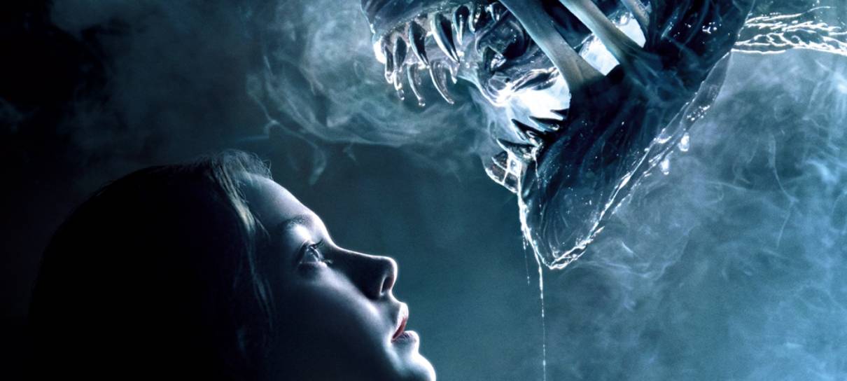 Cailee Spaeny e Xenomorfo estão cara a cara em cartaz de Alien: Romulus