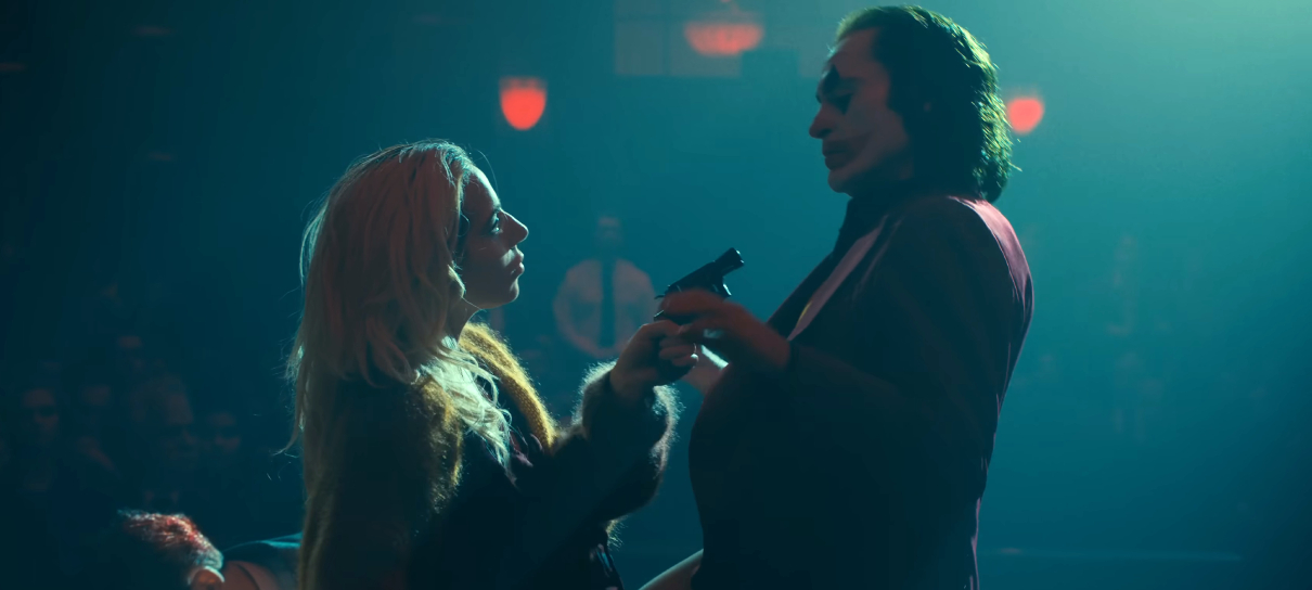 Joaquin Phoenix explica como Lady Gaga o ajudou a cantar em Coringa 2