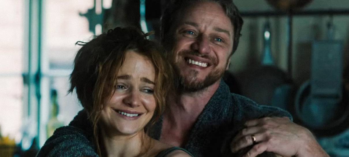 James McAvoy atormenta família feliz em trailer de Não Fale o Mal