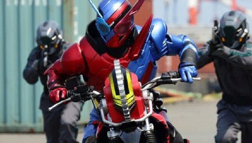 Sato Cinema (SP) exibe episódios de Kamen Rider Build neste domingo (21)