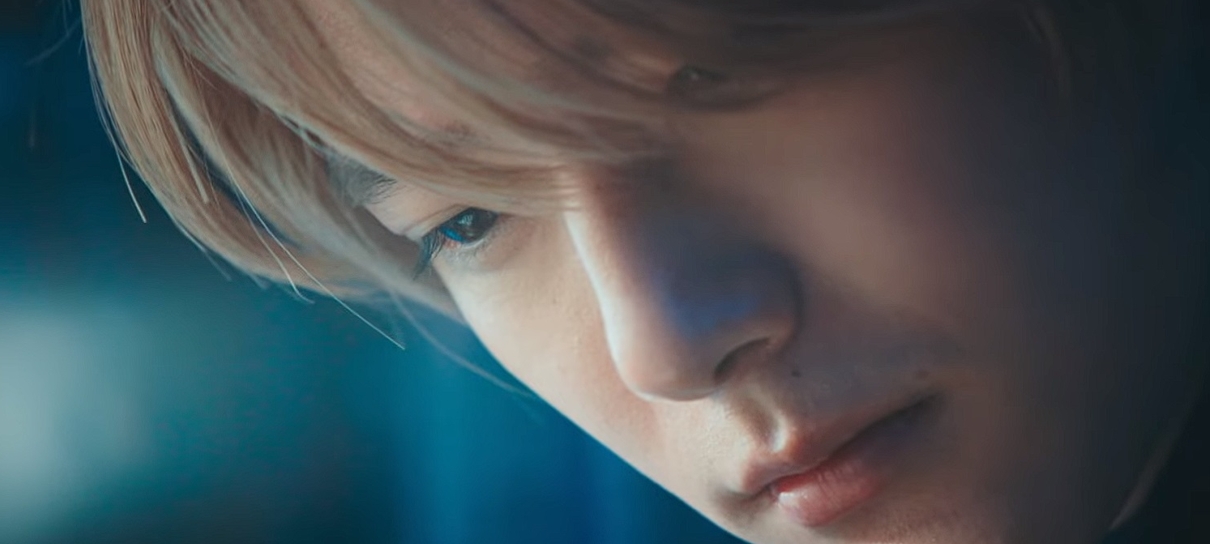 Série live-action de Oshi no Ko destaca Aqua e companhia em novos trailers