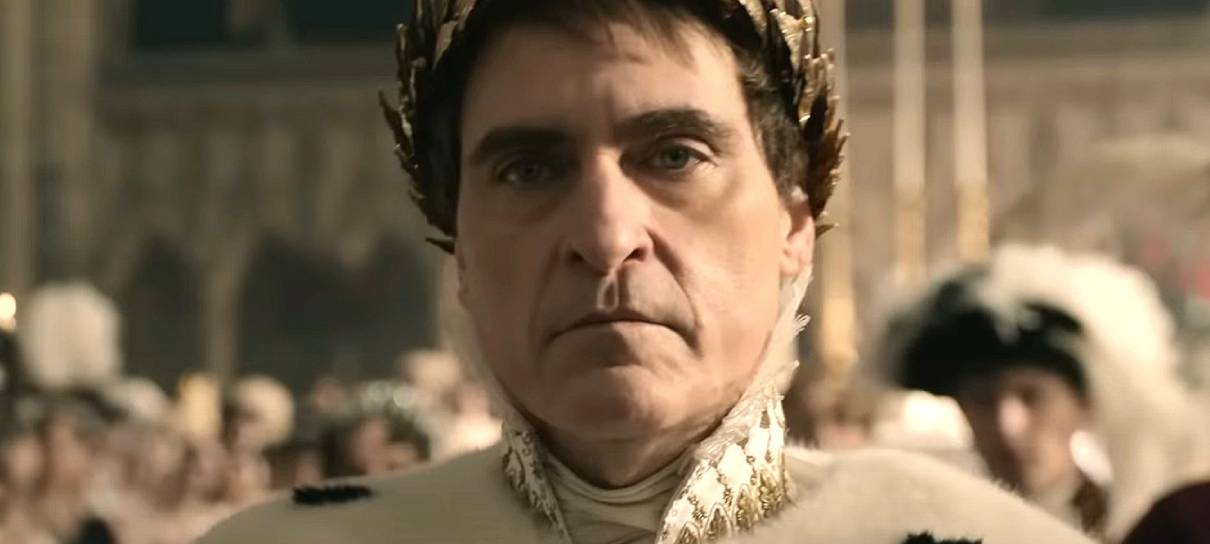 Joaquin Phoenix ameaçou deixar Napoleão para trazer amigo ao roteiro, diz site