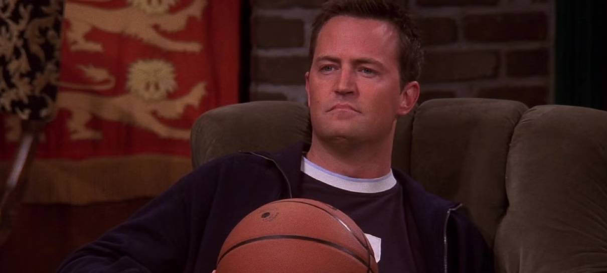 Polícia prende pessoa em investigação da morte de Matthew Perry