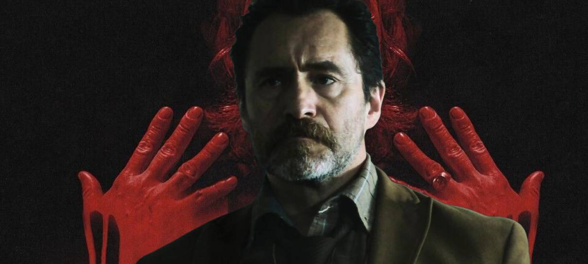 O Telefone Preto 2 escala Demián Bichir, ícone do terror