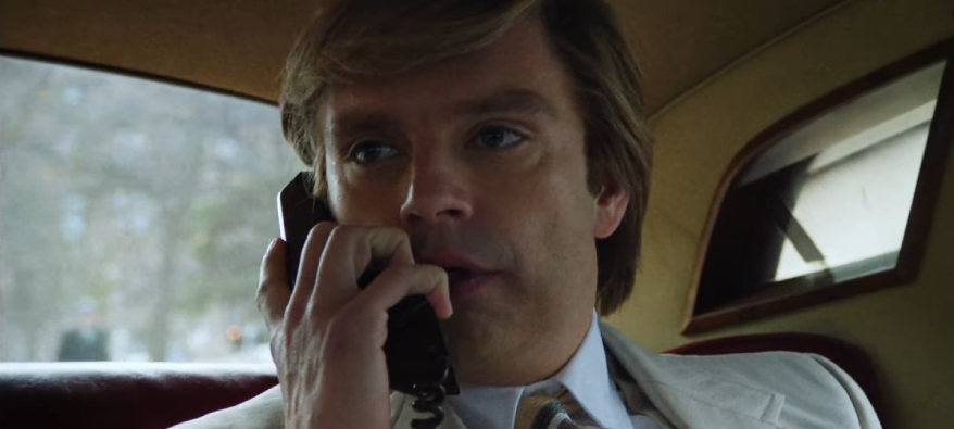 Sebastian Stan surge como Donald Trump em cena de The Apprentice