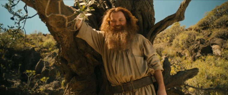 Rory Kinnear estreou como Tom Bombadil em O Senhor dos Anéis (Prime Video/Reprodução)