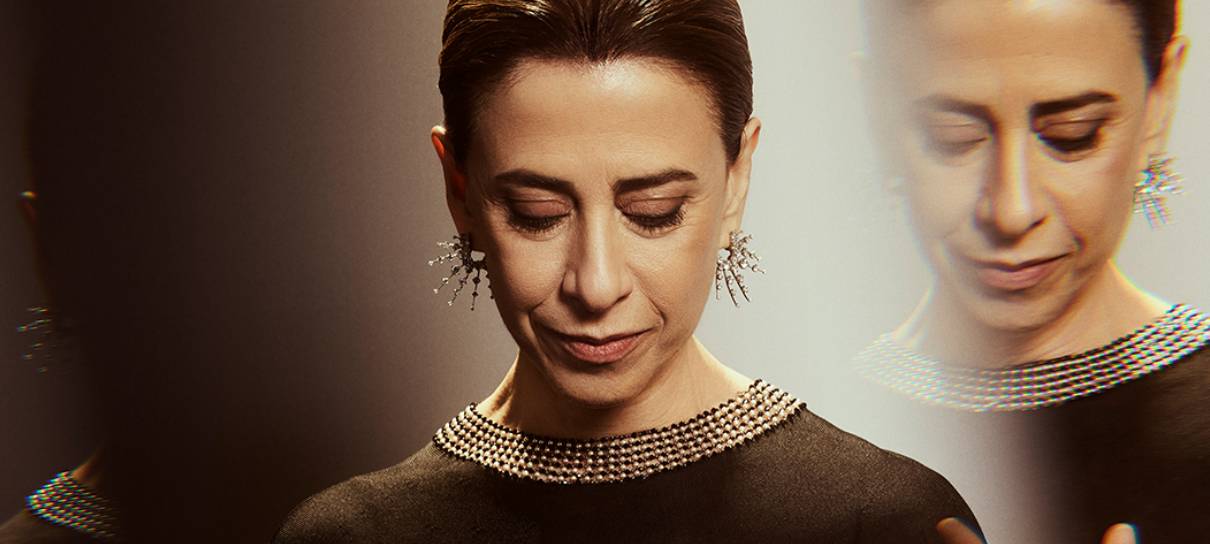 Academia do Oscar destaca Fernanda Torres em foto deslumbrante