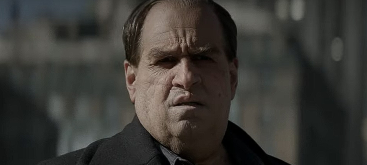 Pinguim prepara grande final de temporada em novo teaser intenso