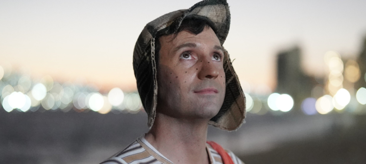 Série do Chespirito traz bastidores de Chaves em teaser